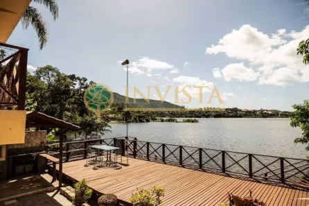 Casa com 3 Quartos à venda, 320m² no Lagoa da Conceição, Florianópolis