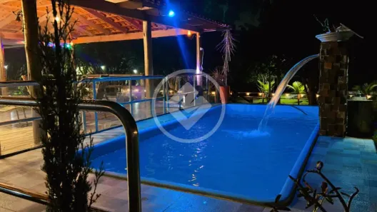 Casa com 4 Quartos à venda, 4353m² no , Hidrolândia