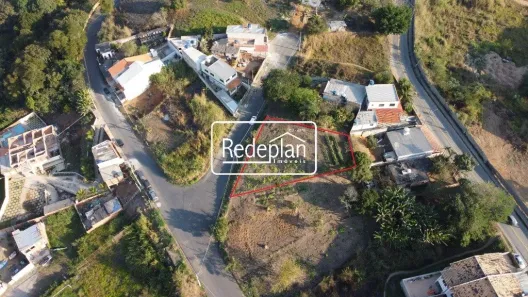 Lote/Terreno à venda, 677m² no Roma, Volta Redonda