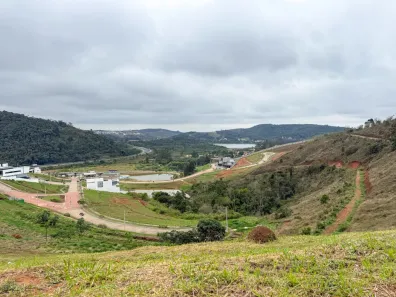 Lote/Terreno à venda, 354m² no Vina Del Mar, Juiz de Fora