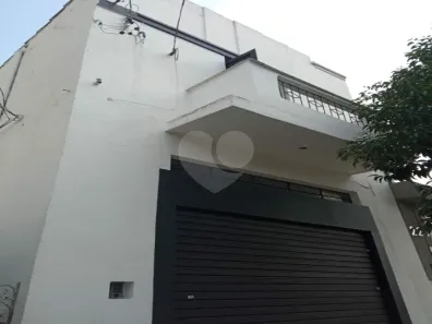 Casa com 6 Quartos à venda, 243m² no Vila Ipojuca, São Paulo