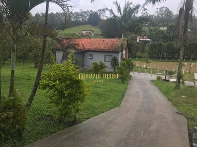Fazenda/Sítio com 3 Quartos à venda, 250m² no Colinas do Paratehy, Mogi das Cruzes