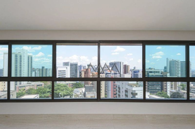 Apartamento com 4 quartos — Serra, Belo Horizonte