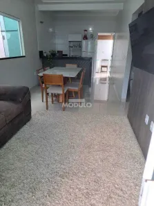 Casa com 2 Quartos à venda, 70m² no Jardim Holanda, Uberlândia