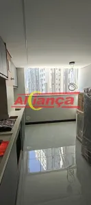 Apartamento com 2 Quartos para alugar, 48m² no Vila das Bandeiras, Guarulhos