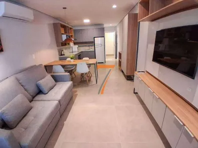 Apartamento com 1 Quarto para alugar, 35m² no Centro, Florianópolis