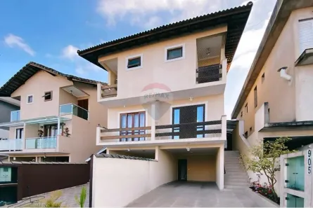 Sobrado com 3 Quartos à venda, 136m² no Jardim Rio das Pedras, Cotia