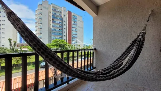 Sobrado com 2 Quartos à venda, 77m² no Parque Balneário Poiares, Caraguatatuba