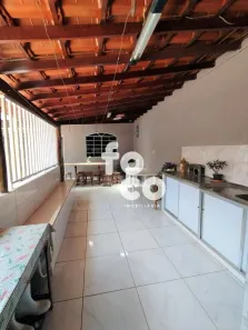 Casa com 3 Quartos à venda, 169m² no Santa Rosa, Uberlândia