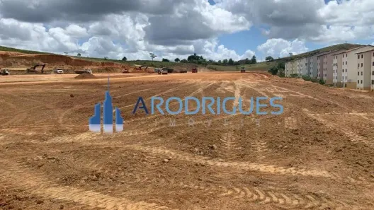 Lote/Terreno à venda, 138000m² no Nova Candeias, Candeias