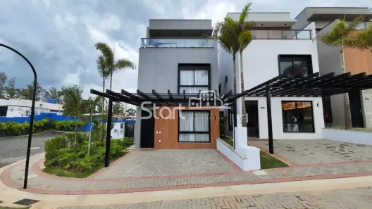 Casa de Condomínio com 3 Quartos à venda, 208m² no Swiss Park, Campinas