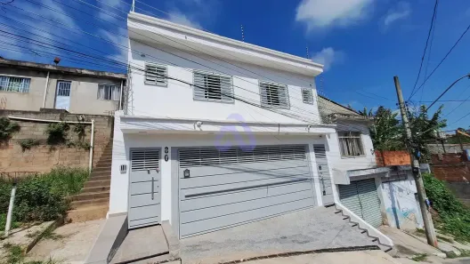 Casa com 2 Quartos à venda, 174m² no Vila Romanópolis, Ferraz de Vasconcelos