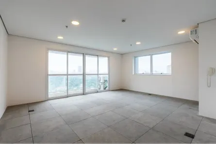 Sala Comercial à venda, 48m² no Santo Amaro, São Paulo