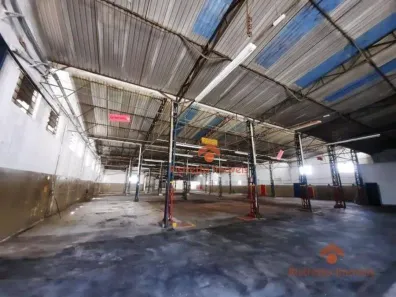 Galpão/Depósito/Armazém à venda, 5000m² no São Pedro, Osasco