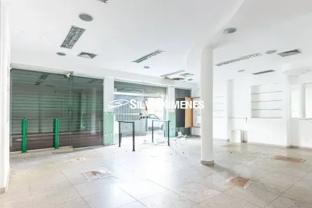 Ponto Comercial para alugar, 200m² no Santa Efigênia, Belo Horizonte