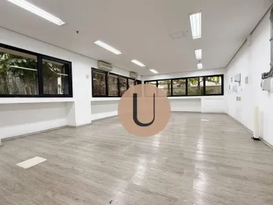 Prédio Comercial à venda, 4032m² no Liberdade, São Paulo