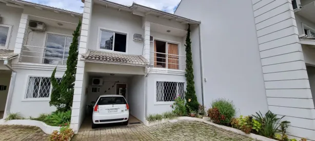 Casa de Condomínio com 3 Quartos à venda, 115m² no Anita Garibaldi, Joinville