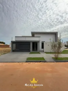 Casa com 3 Quartos à venda, 122m² no Parque Sagrada Família, Rondonópolis