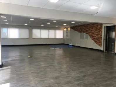 Sala Comercial à venda, 200m² no Pinheiros, São Paulo