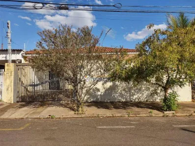 Casa com 4 Quartos à venda, 129m² no Vila Ipiranga, São José do Rio Preto