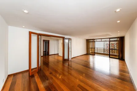 Apartamento com 4 Quartos à venda, 238m² no São Mateus, Juiz de Fora