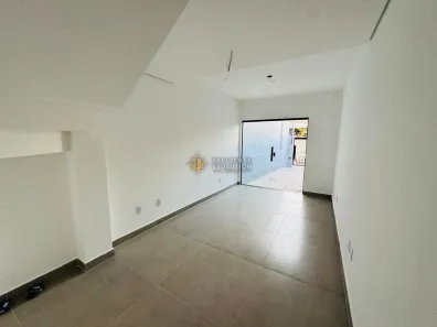 Casa com 2 Quartos à venda, 109m² no Piratininga (Venda Nova), Belo Horizonte