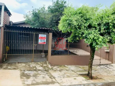 Casa com 2 Quartos para alugar, 90m² no Cafezal, Londrina