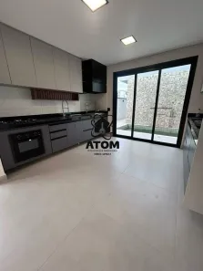 Casa com 3 Quartos para alugar, 210m² no Loteamento Residencial Fazenda Casa Grande, Taubaté