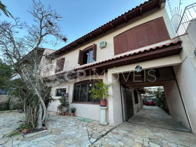 Casa com 5 Quartos à venda, 234m² no Vila Ipiranga, Porto Alegre