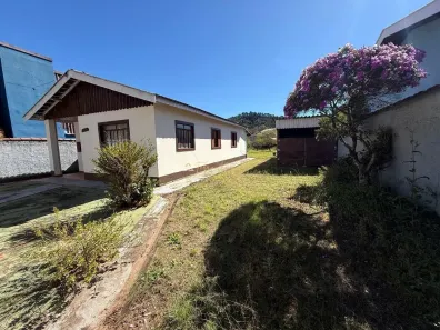 Fazenda/Sítio com 3 Quartos à venda, 600m² no , São Bento do Sapucaí