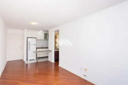 Apartamento com 1 Quarto para alugar, 44m² no Centro, Curitiba