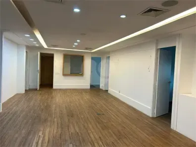 Sala Comercial à venda, 176m² no Alto de Pinheiros, São Paulo