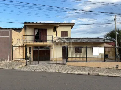 Casa com 3 Quartos à venda, 174m² no Vila Luiza, Passo Fundo