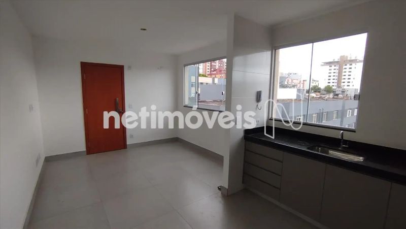 Apartamento com 2 quartos — Padre Eustáquio, Belo Horizonte
