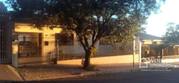Casa com 3 Quartos à venda, 140m² no Parque das Laranjeiras, Maringá