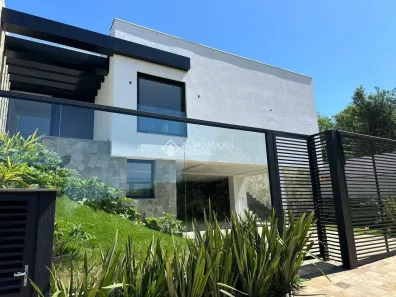 Casa com 3 Quartos à venda, 334m² no Carneiros, Lajeado