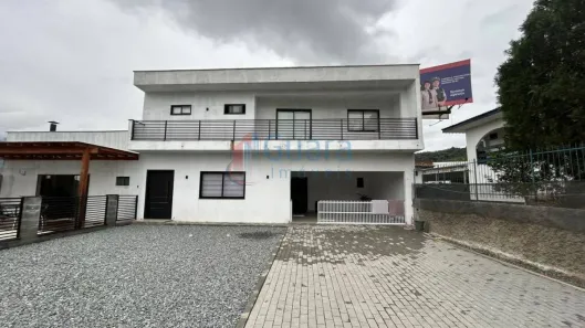 Casa com 3 Quartos à venda, 320m² no Centro, Guaramirim