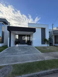 Casa de Condomínio com 3 Quartos à venda, 130m² no Cajupiranga, Parnamirim