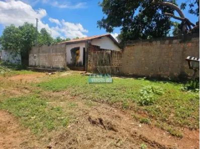 Casa com 2 Quartos à venda, 200m² no Chácaras Coimbra, Águas Lindas de Goiás