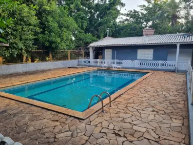 Fazenda/Sítio com 3 Quartos à venda, 320m² no , Jardinópolis
