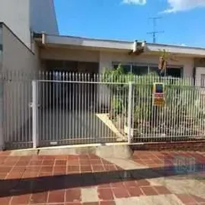 Casa com 4 Quartos à venda, 200m² no Vitória, Londrina