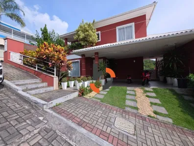 Casa de Condomínio com 5 Quartos à venda, 400m² no Conjunto Residencial Redenção, Nova Iguaçu