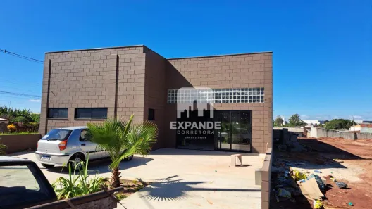 Galpão/Depósito/Armazém à venda, 218m² no Jardim Riviera, Botucatu