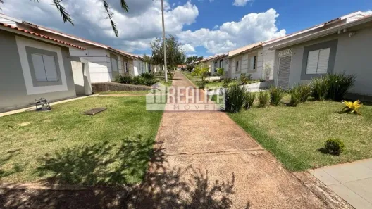 Casa de Condomínio com 3 Quartos à venda, 52m² no Recreio dos Bandeirantes, Uberaba