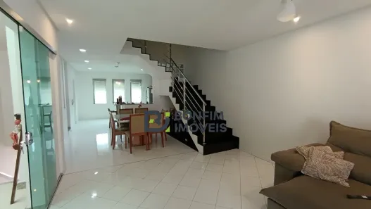 Casa com 3 Quartos à venda, 305m² no Lagoa Santa, Governador Valadares