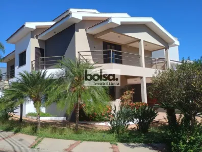Casa de Condomínio com 3 Quartos para alugar, 320m² no Vila Aviação, Bauru