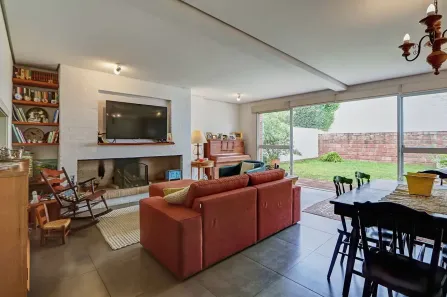 Casa de Condomínio com 3 Quartos à venda, 155m² no Lomba do Pinheiro, Porto Alegre