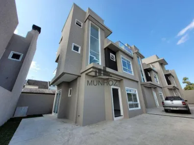 Sobrado com 3 Quartos à venda, 126m² no Boqueirão, Curitiba