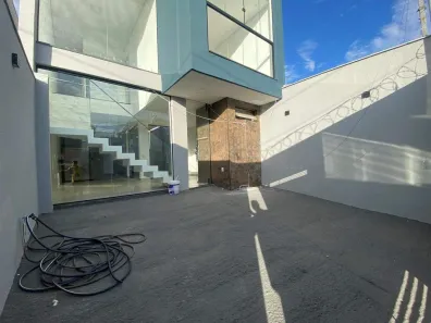 Casa com 3 Quartos à venda, 105m² no São Pedro, Ibirité