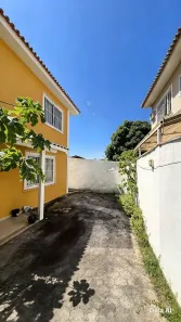 Casa com 2 Quartos à venda, 75m² no Jardim Mariléa, Rio das Ostras